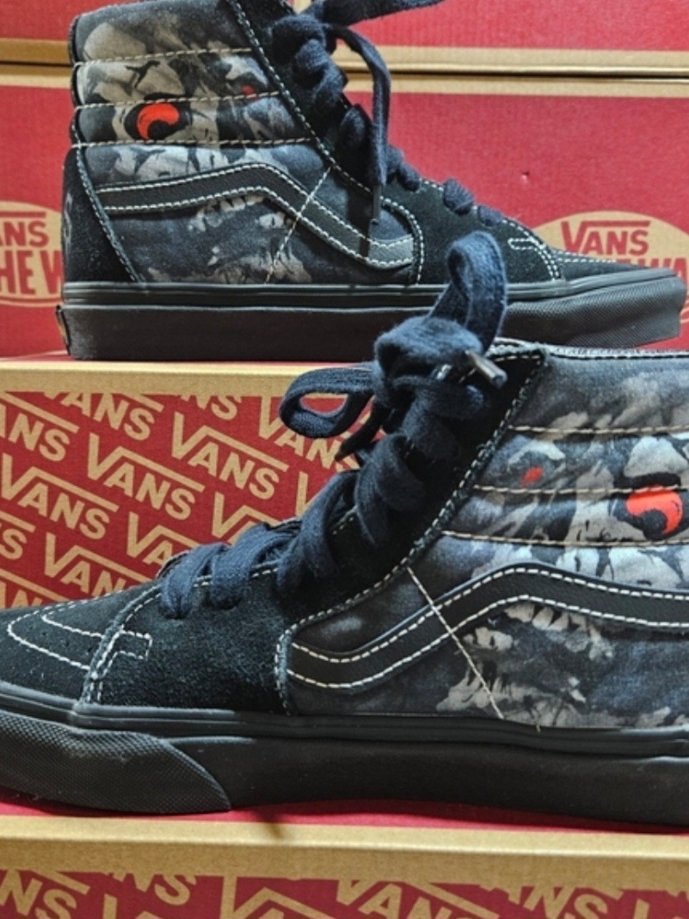 Vans Midnight Shift Sk8-Hi. 
Black Suede High Tops With Skull graphic